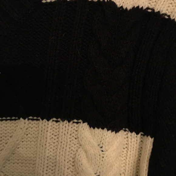 Chaps crew neck sweater - Picture 4 of 5